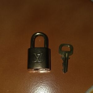 LOUIS VUITTON AUTHENTIC PADLOCK AND KEY #310 GOOD USED CONDITION